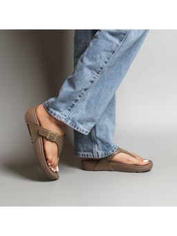 Indifeet - Brown Comfortable and Casual Rubber Slip On Flipflops