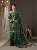 Green color option, Sold out, Currently selected