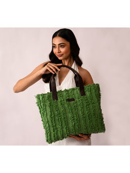 Earth Bags - Eva Textured Fringe Tote Bag Green