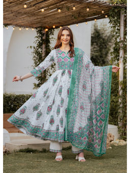 MIZAZJAIPUR - Women Cotton Round Neck Green Anarkali Kurta with Pant & Dupatta