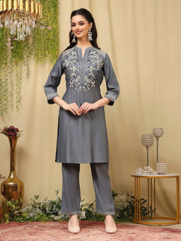 Nayam by lakshita - Lakhani Embroidered Mandarin Collar and Pockets Kurta with Palazzo
