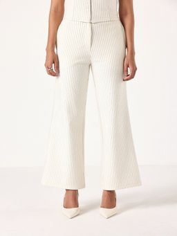 Muvazo - Cream Lit Fit Flared Pant