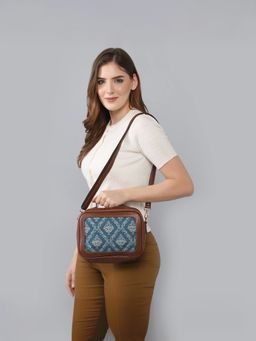 The Clownfish - Blue Ladies Sling Bag