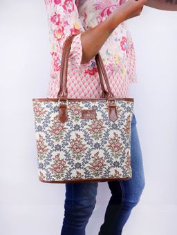 The Clownfish - White Faux Leather Handbag for Women