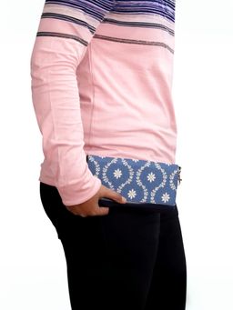 The Clownfish - Blue Printed Vegan Leather Ladies Wallet (Set Of 2)