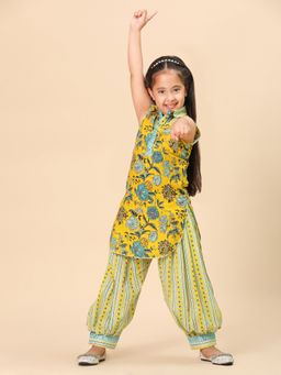 Titrit - Sleeveless Cotton Floral Kurti and Afghani Salwar - Yellow