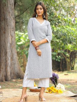 Sutra Art of Clothing - White Pure Cotton Printed Kurta and Pant