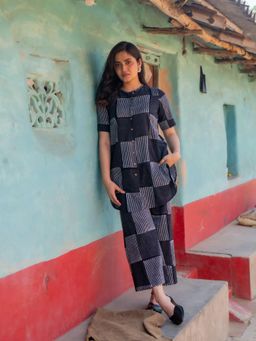 Sutra Art of Clothing - Black Pure Cotton Hand Block Print Co-ord Set