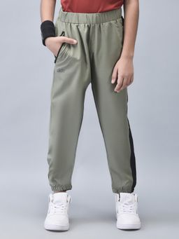 Dida - Boys Mid-Rise Side Pockets Sports Green Trackpant