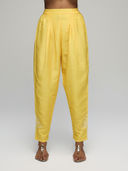 Yellow color option, Currently selected