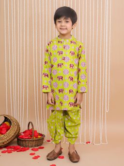 KID1 - Green Elephant Print Kurta And Dhoti