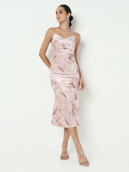 SHOWOFF - Edition Women Embellished Peach Velvet Bodycon Midi Dress