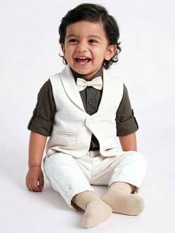 Hopscotch - White Cotton Blend Full Sleeves Shirt With Waistcoat & Pant & Bow
