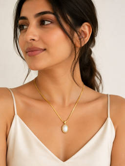 ABHUSHANAM - White The Aurelia Pearl Pendant (51871)