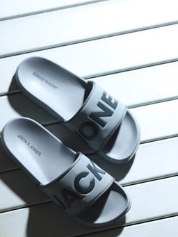 Jack & Jones - Grey Big Logo Text Pool Sliders