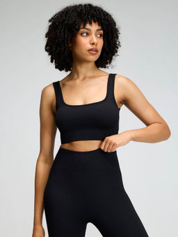 Cava Athleisure - Raven Black Contoured Seamless Solid Sports Bra