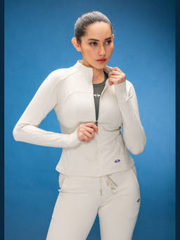 STRCH - White Solid Slim Fit Full Sleeve Active Jacket