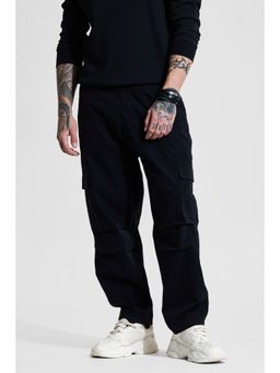 Snitch - Black Solid Relaxed Casual Cargo Pants for Men