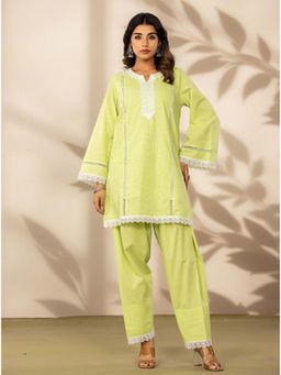 Kasya - Green Solid Cotton Kurti with Farshi Salwar
