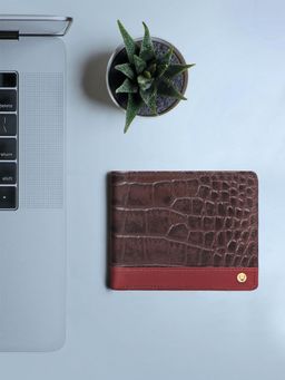 Hidesign - Bobby W2 Brown Men's Bi Fold - (11 X 9 X 3 Cms)