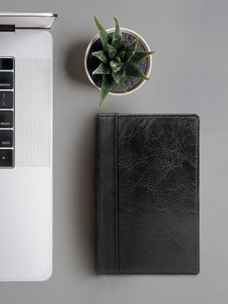 Hidesign - Lamb- Black Bi-Fold Wallet