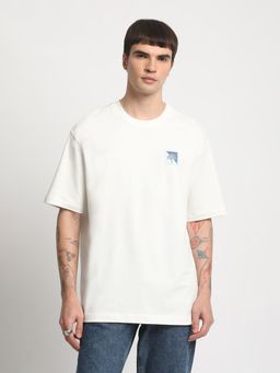 The Bear House - Men White Printed Loose Fit Cotton Round Neck T-Shirt