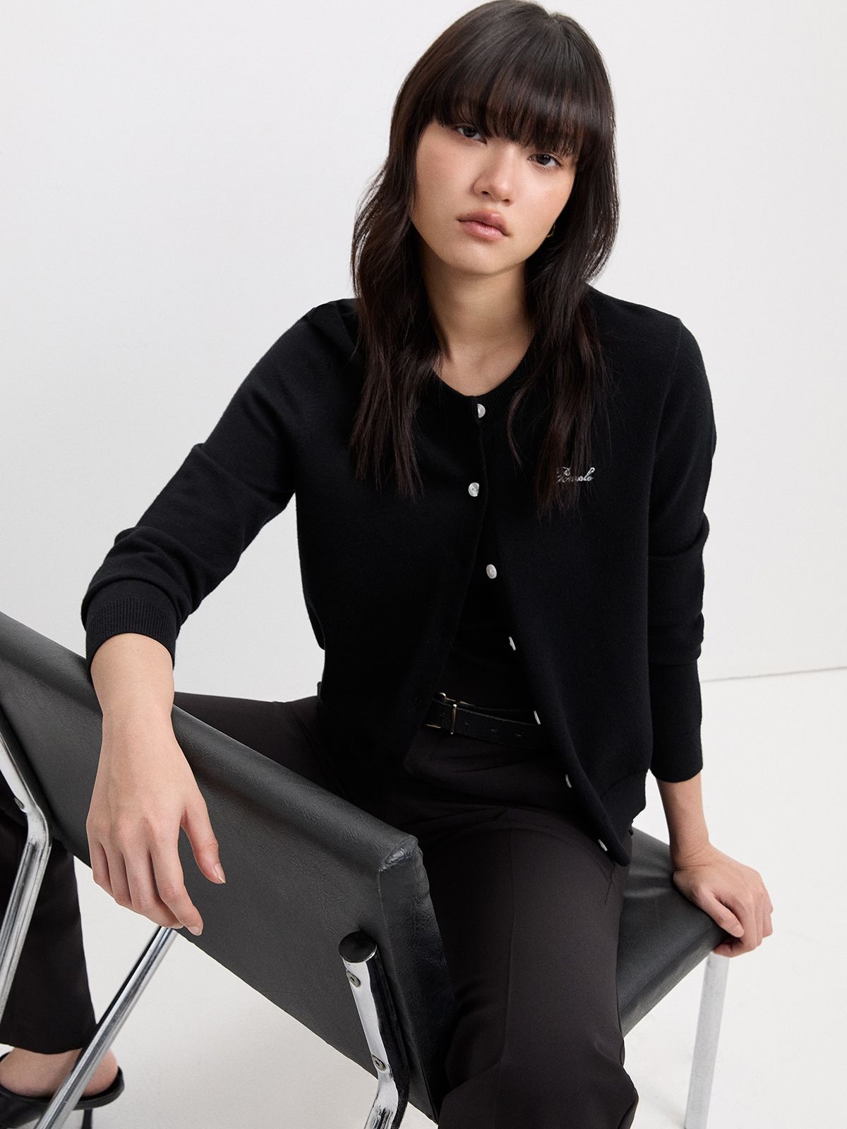 pomelo Embroidered Cardigan - Black-picture-30