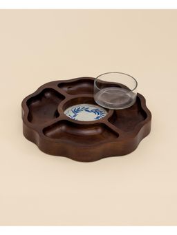 Lovedwell - Frosted Wooden Chip & Dip Platter