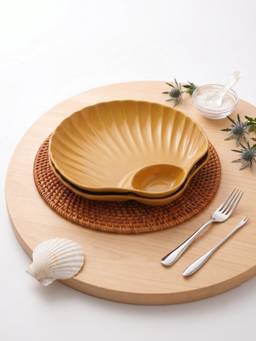 YELONA - Yellow Shell Shaped Wheat Straw Bamboo Fiber Eco-Friendly Plates Set Of 2