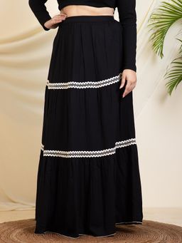 Deebaco - Women's Black Tiered Skirt