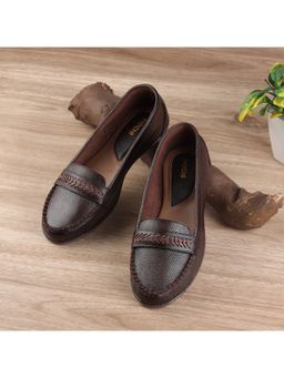 Mochi - Brown Casual Ballerinas