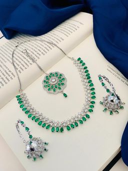 Abdesigns - Silver-Plated Green American Diamond Necklace Set - Green