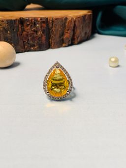 Abdesigns - Sophisticated Drop Shape Silver Plated Ring - Yellow