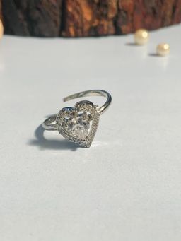 Abdesigns - Lovely Heart Shaped Silver Plated Ring - White