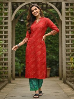 FASHOR - Bandhani Foil Printed Embroidered Straight Fit Kurta