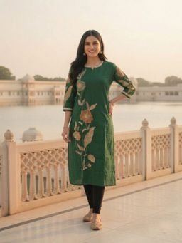 FASHOR - Solid Floral Embroidered Straight Kurta
