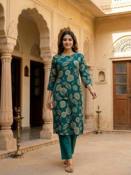 FASHOR - Floral Printed Straight Kurta