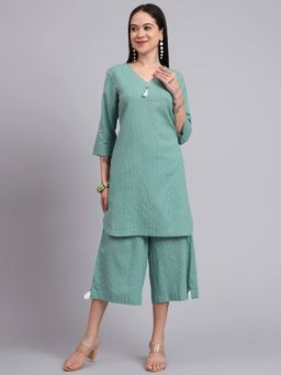 Aayusika - Women Green Cotton Embroidered Co-ord Set