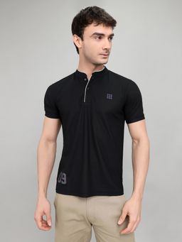 Rock.it - Men's Black Regular Fit Half Sleeve Henley Neck Solid T-Shirt