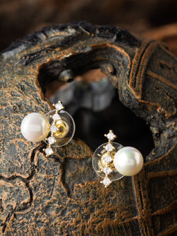 E2O - Contemporary Golden Drop Earring Embellished With Black Beads For Women