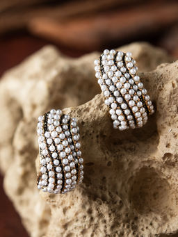 E2O - Quirky Golden With Black Beads Embellished In Round Shaped Drop Earring For Women