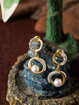 E2O - Contemporary Golden Drop Earring Embellished With White Beads For Women