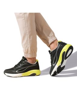 Neeman's - Black Urban Strive Sneakers for Men