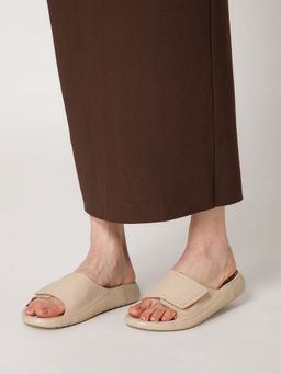 NoStrain - Women Broad Strap Leather Sliders - Beige