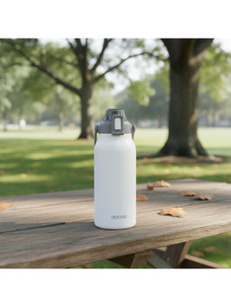 Nertz - White Dodge Fitness Charger Double-Wall Vacuum Insulation Bottle