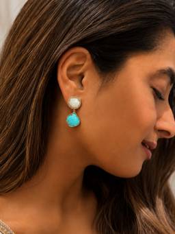 Curio Cottage - Turquoise Stone Drop Earrings