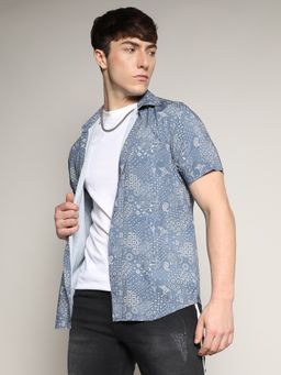Campus Sutra - Men Baby Blue Paisley Shirt