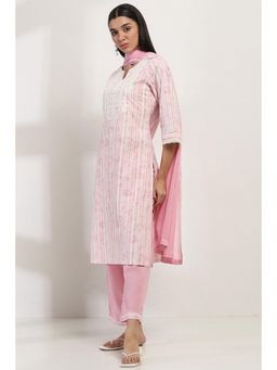Rangriti - Women Pink Cotton Straight Kurta Pant and Dupatta (Set of 3)