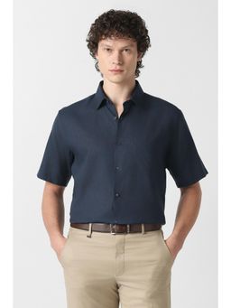 Van Heusen - Men Navy Solid Half Sleeves Formal Shirt