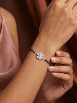 TOUCH925 - Ornate Star CZ 925 White Bracelet